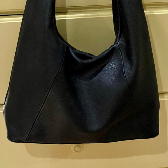 Lucky Brand - Picture 5 of 8